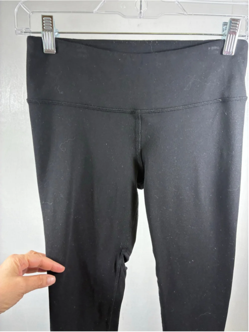Alo Yoga Entwine Leggings in Black Size S